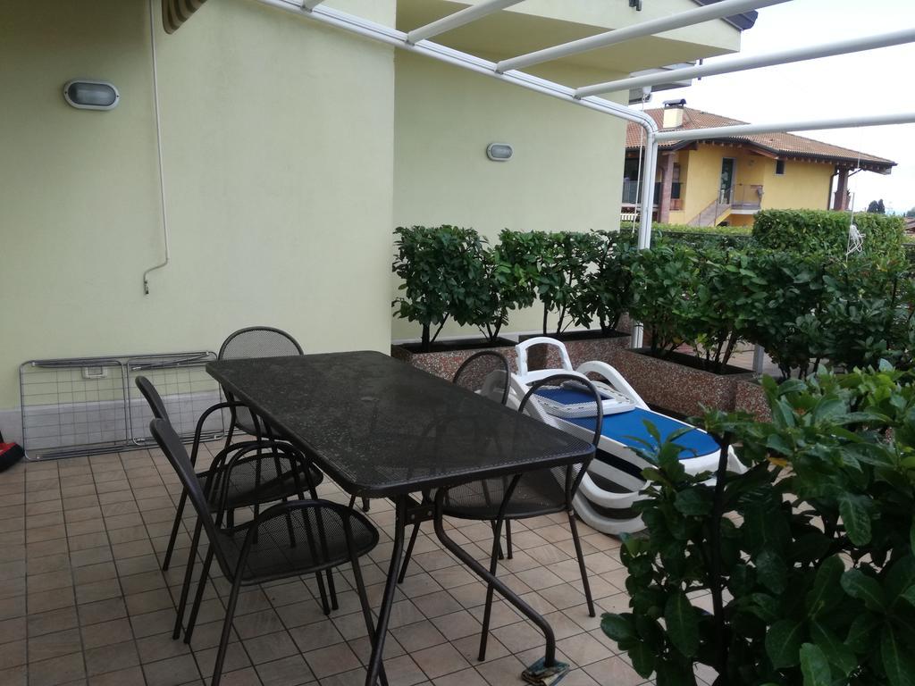 Residenza Orchidee Aparthotel Lazise Exterior photo