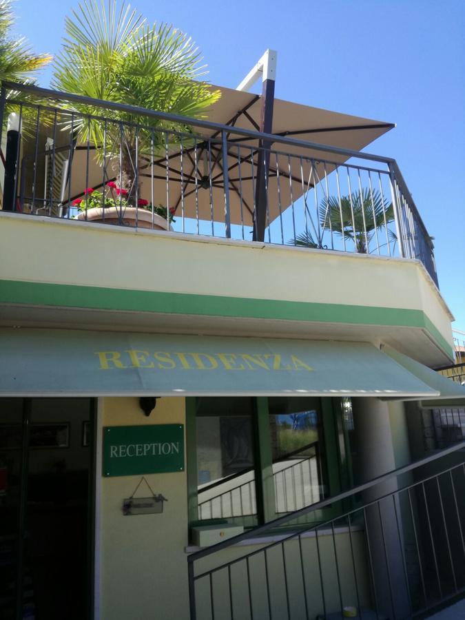 Residenza Orchidee Aparthotel Lazise Exterior photo
