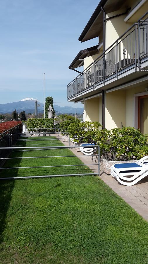 Residenza Orchidee Aparthotel Lazise Exterior photo